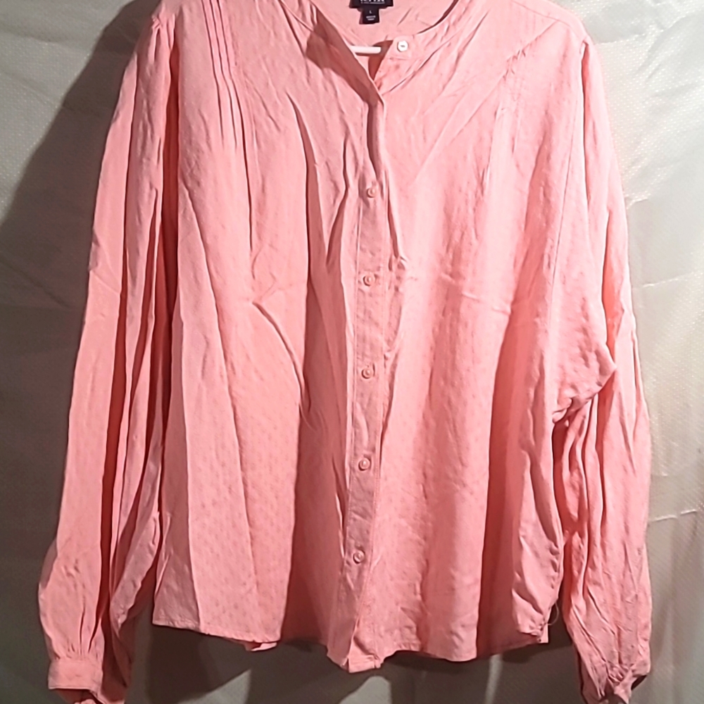 Woman's Large Pink/Coral Button Up Long Sleeved Blouse